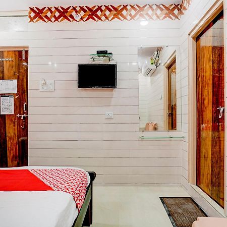 Hotel O Aroma Classic Near Nampally Main Railway Station Хидерабад Екстериор снимка